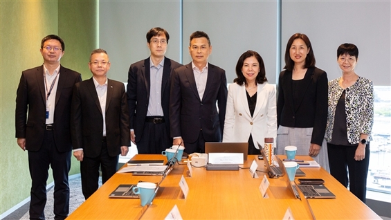 香港寬頻(01310.HK)委任中移動香港凌浩為新任董事會主席 楊主光辭任行政總裁